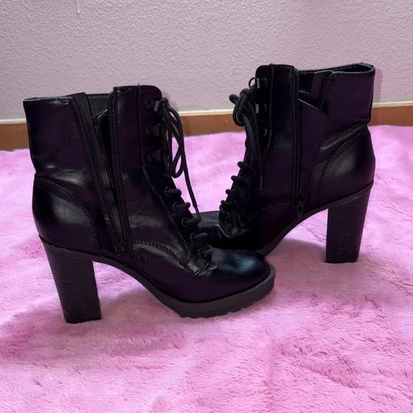 Guess Black Heeled Lace-Up Boots - Picture 4 of 6